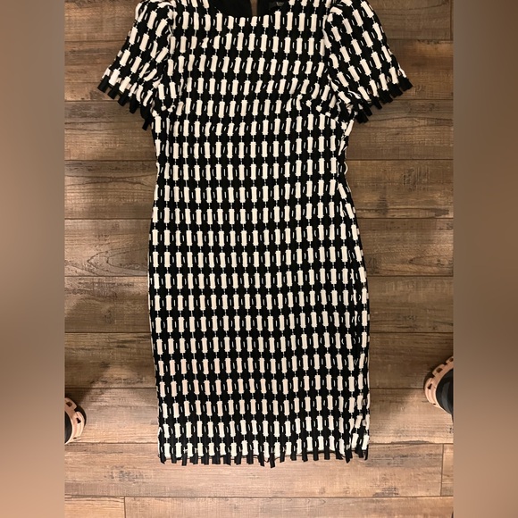 Badgley Mischka Black and White Checkered Midi Dress - Picture 2 of 5